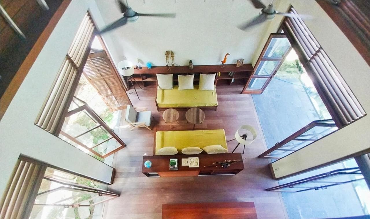 Tropical 4 Bedrooms Villa in Central Penestanan, Ubud