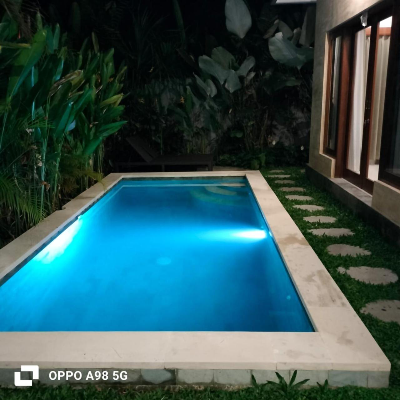 Umah Dewi Private Villa 1