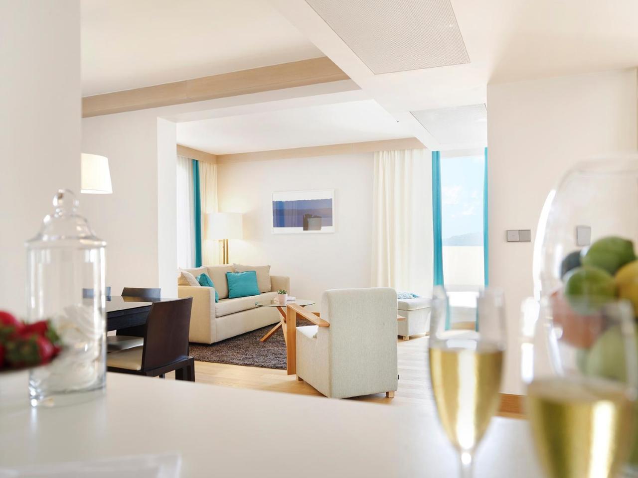 Sun Gardens Dubrovnik 1