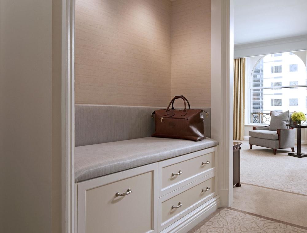 The Peninsula New York 1