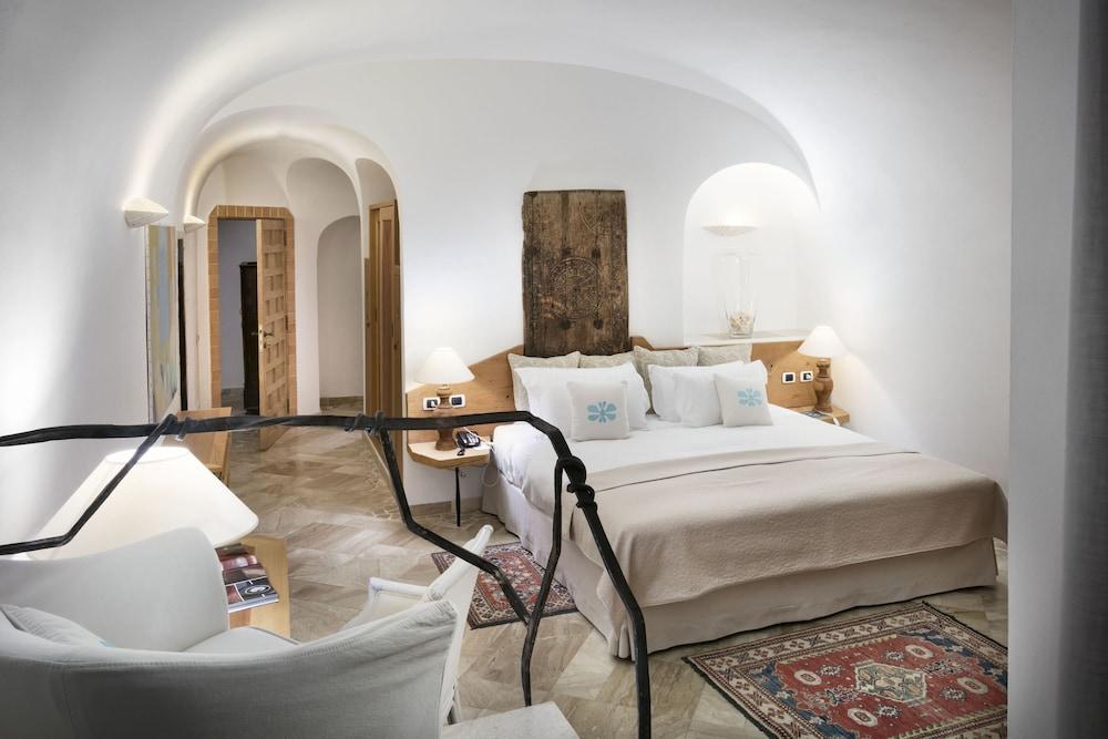 Grand Hotel Poltu Quatu 2