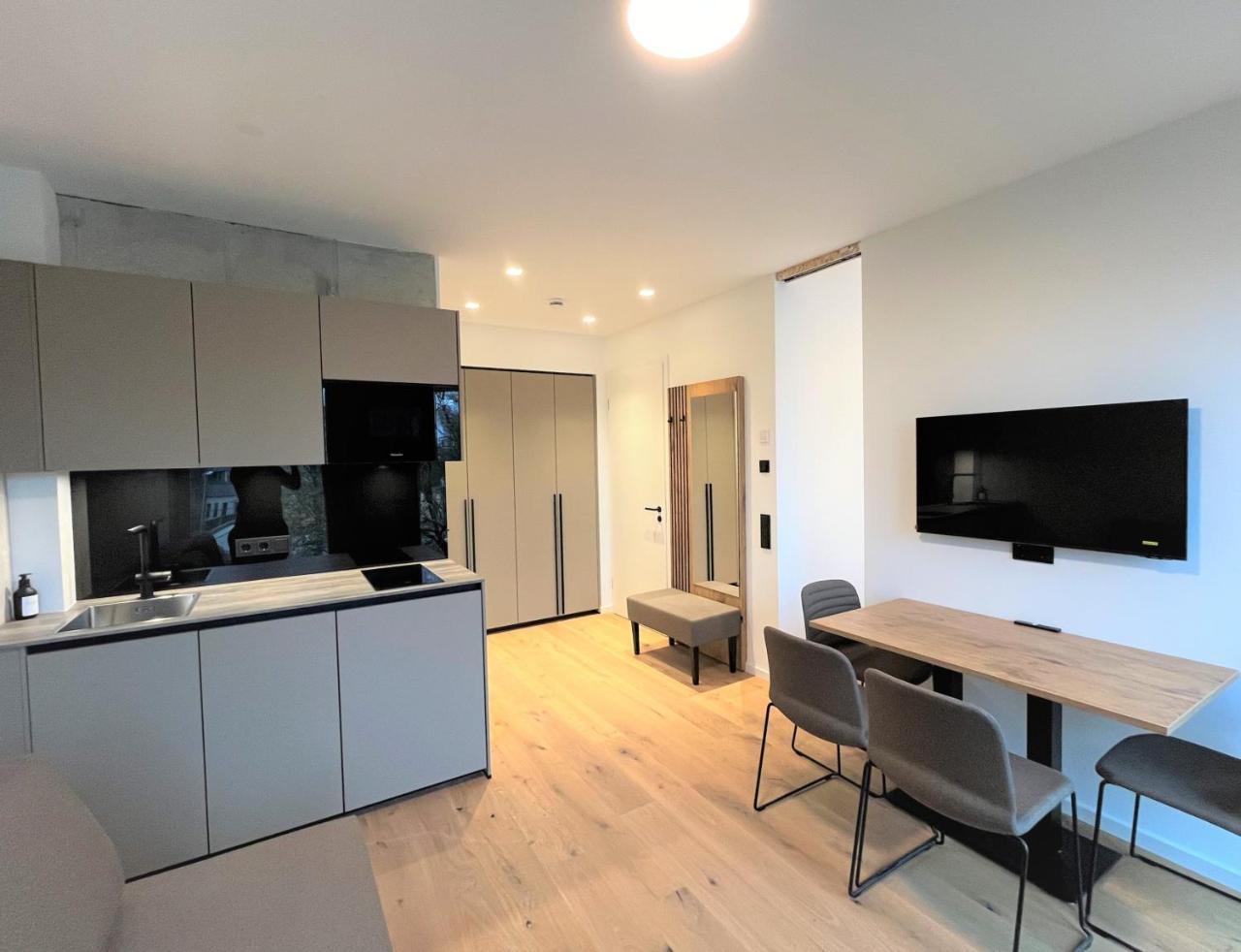 Mikes Apartments Munich 1