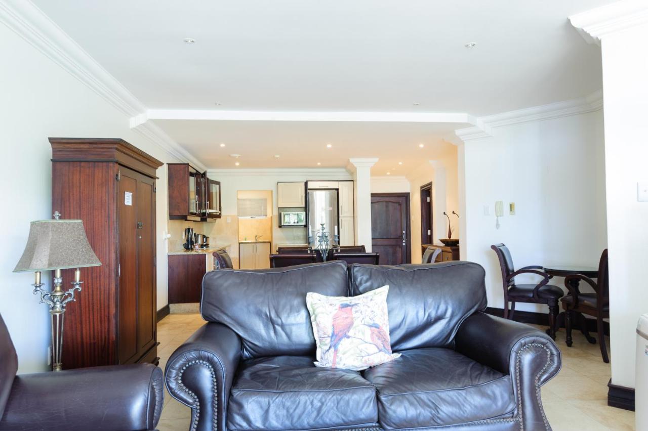 Ballito Manor Gardens 303 - with Generator 1