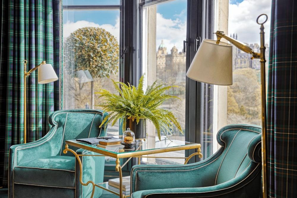 100 Princes Street 1