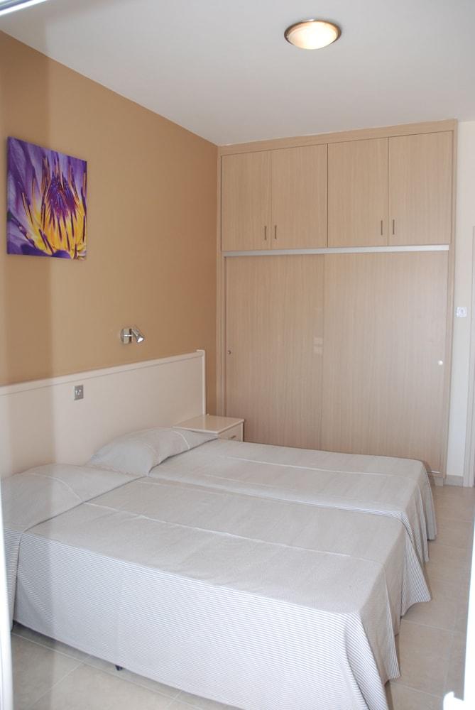 Christabelle Hotel Apartments 2