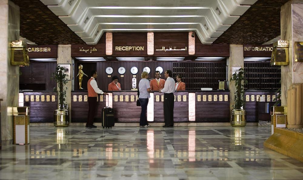 Aracan Eatabe Luxor Hotel