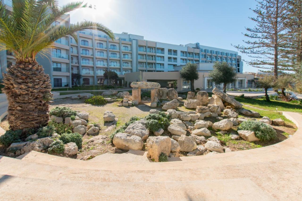 Doubletree by Hilton Malta 1