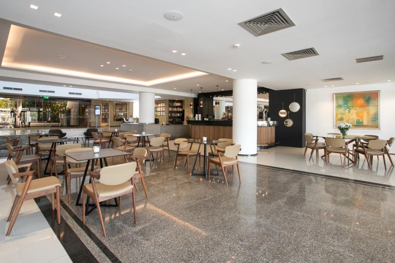 Crystal Springs Beach Hotel