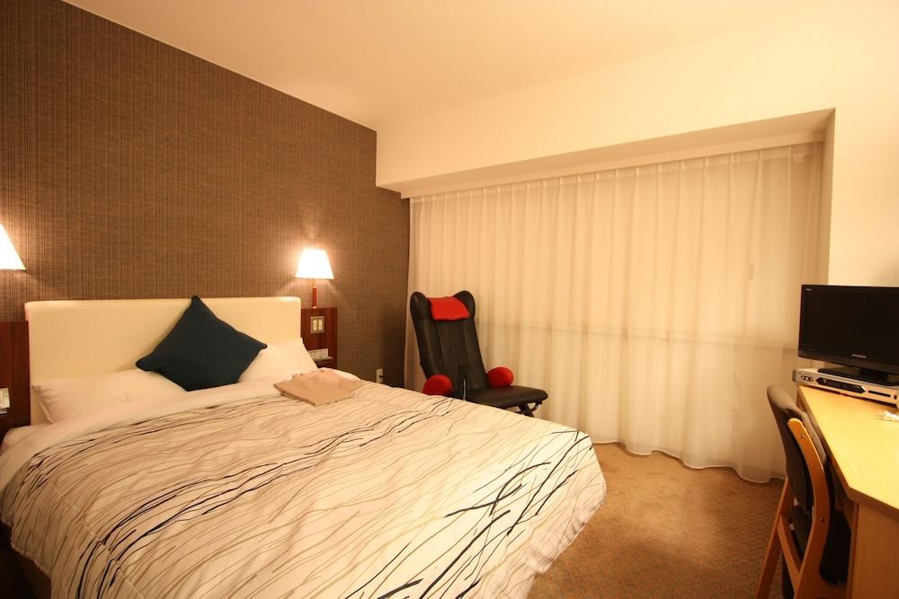 Kanazawa Manten Hotel Ekimae 2