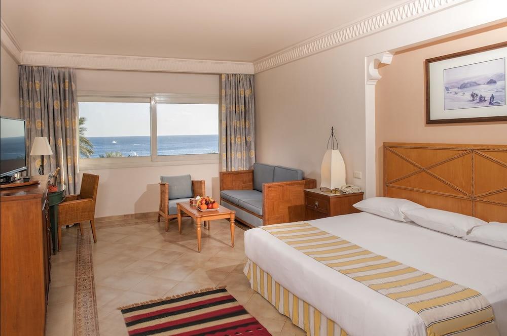 Continental Plaza Beach Resort 2