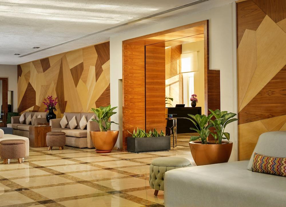 Coral Sea Holiday Resort