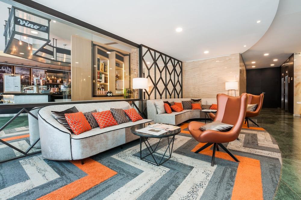 Exe Cristal Palace 2