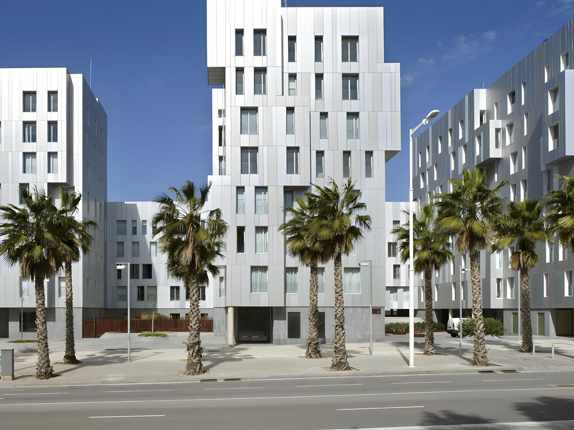 Durlet Beach Apartments