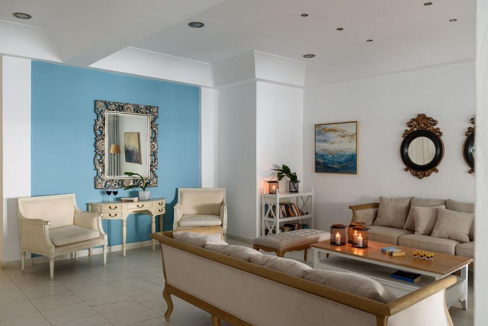 Alesahne Beach Hotel 1