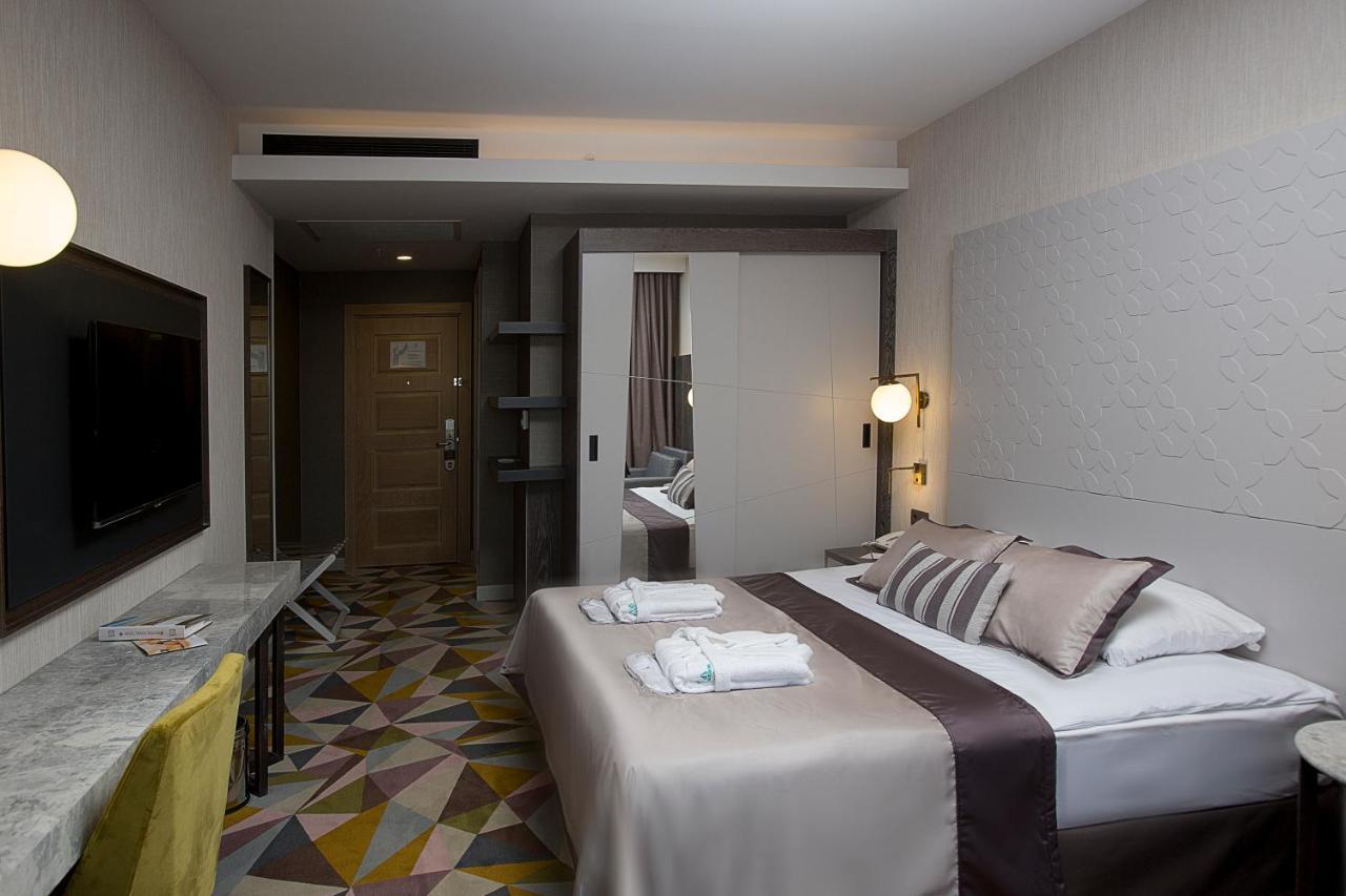 Fame Residence Lara & SPA 1