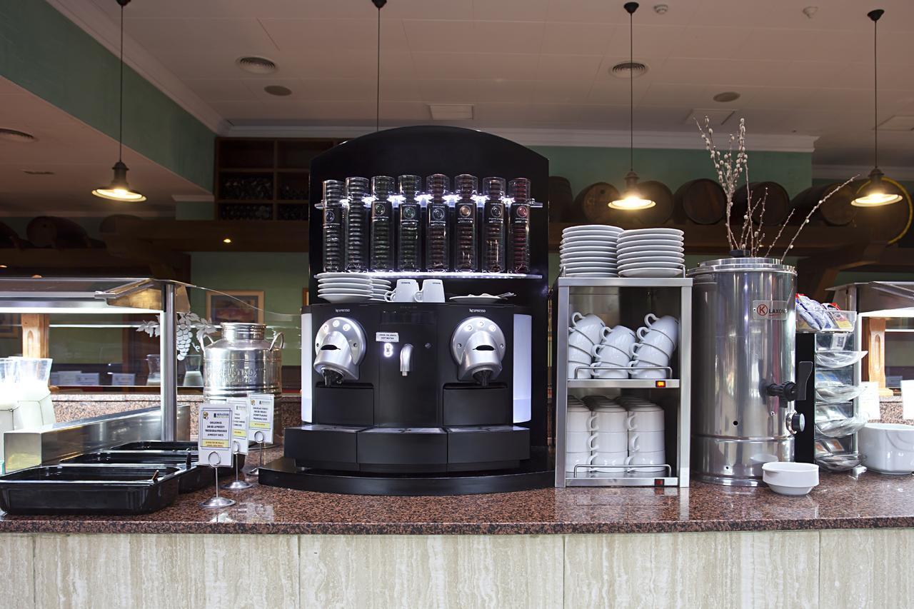 Hotel Ilunion Les Corts 1