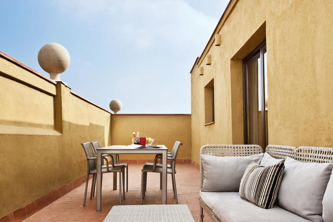 Barcelona Apartment Mila 1