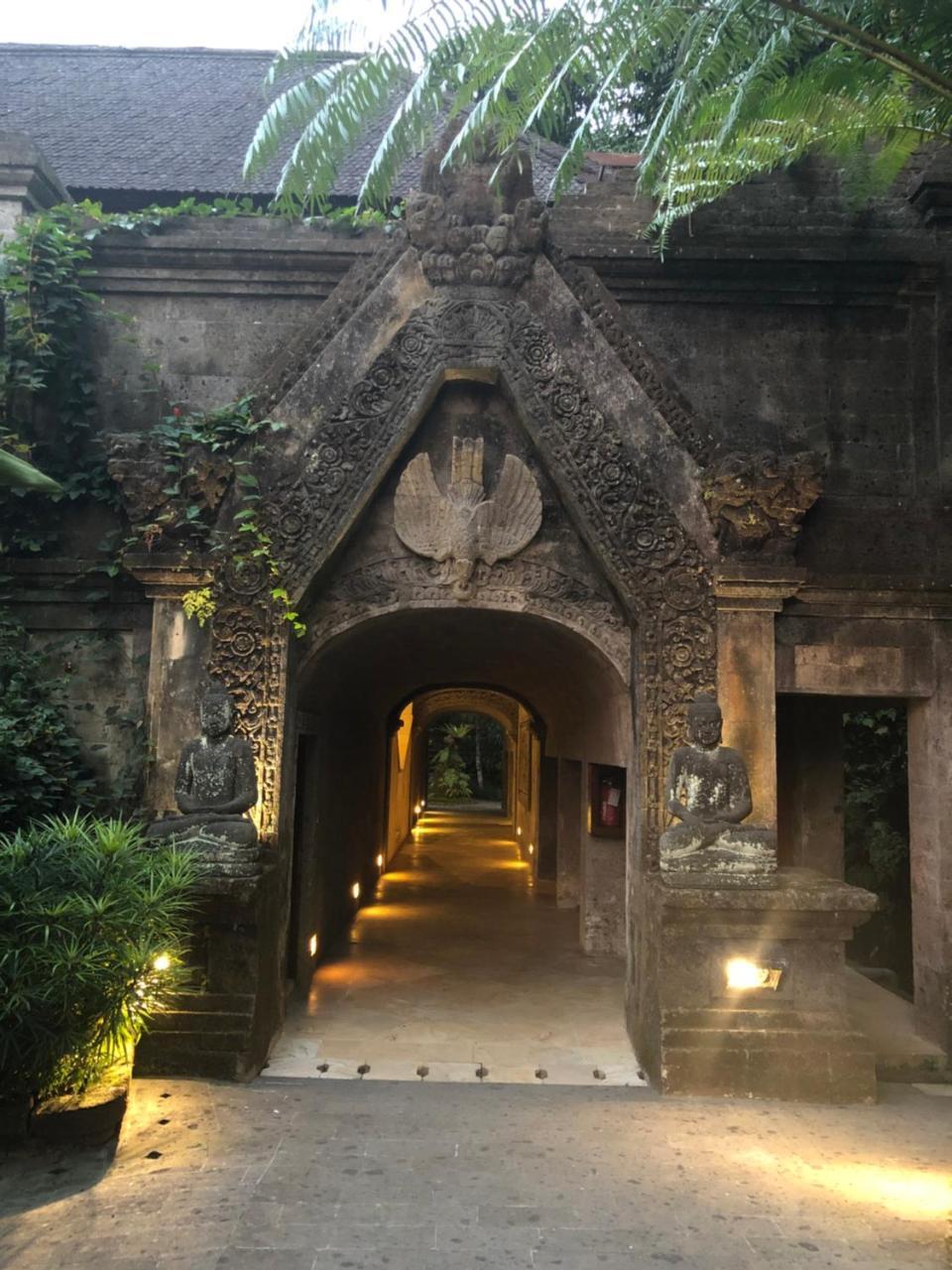 Warwick Ibah Luxury Villas & SPA 1