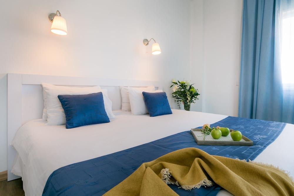 Mikes Kanarium City Hotel