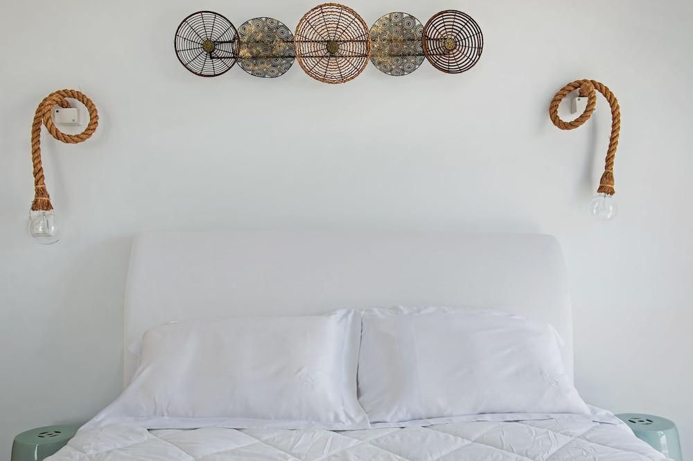 Pyrgos Terrace House 1