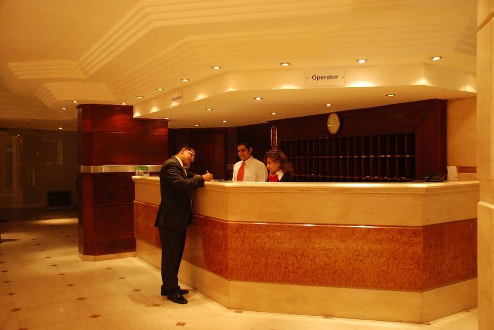 Aura Inn Hotel Cairo