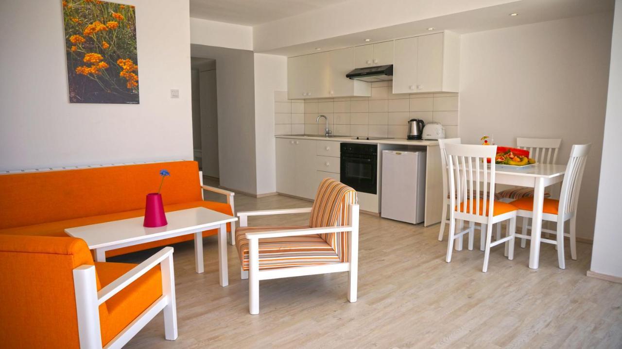 Liquid Hotel Apartments 2