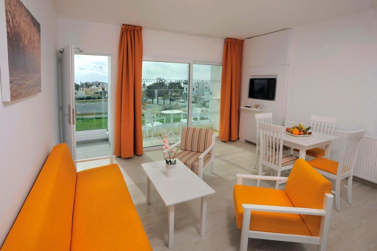 Liquid Hotel Apartments