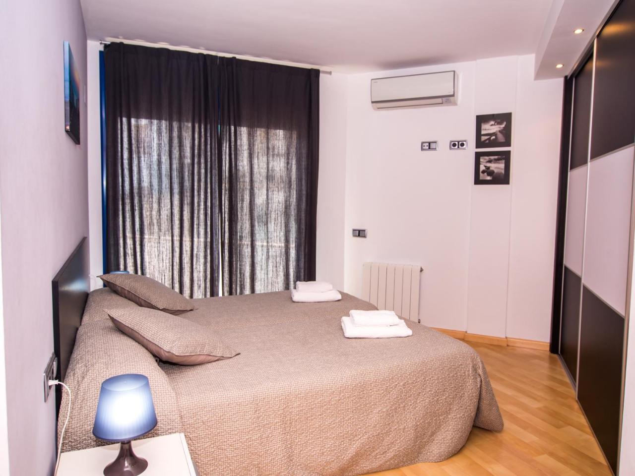 Sealand Sitges Apartments 1