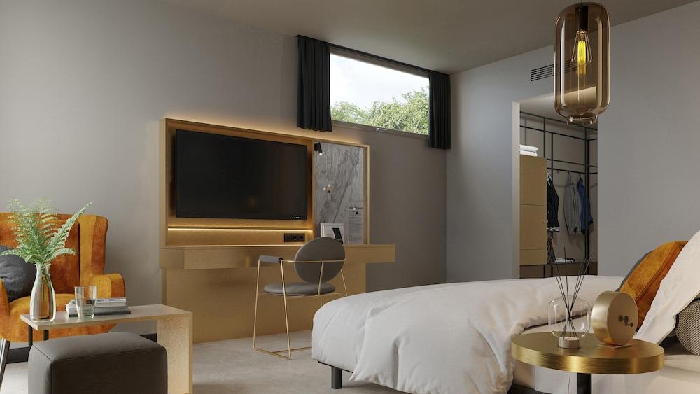 Sport-Scheck Resort 1