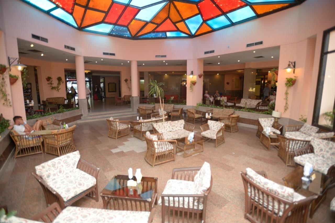 Empire Hotel Aqua Park 1