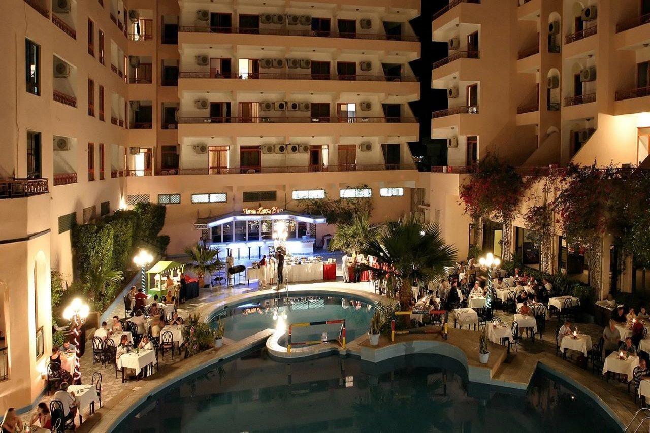 Empire Hotel Aqua Park 2