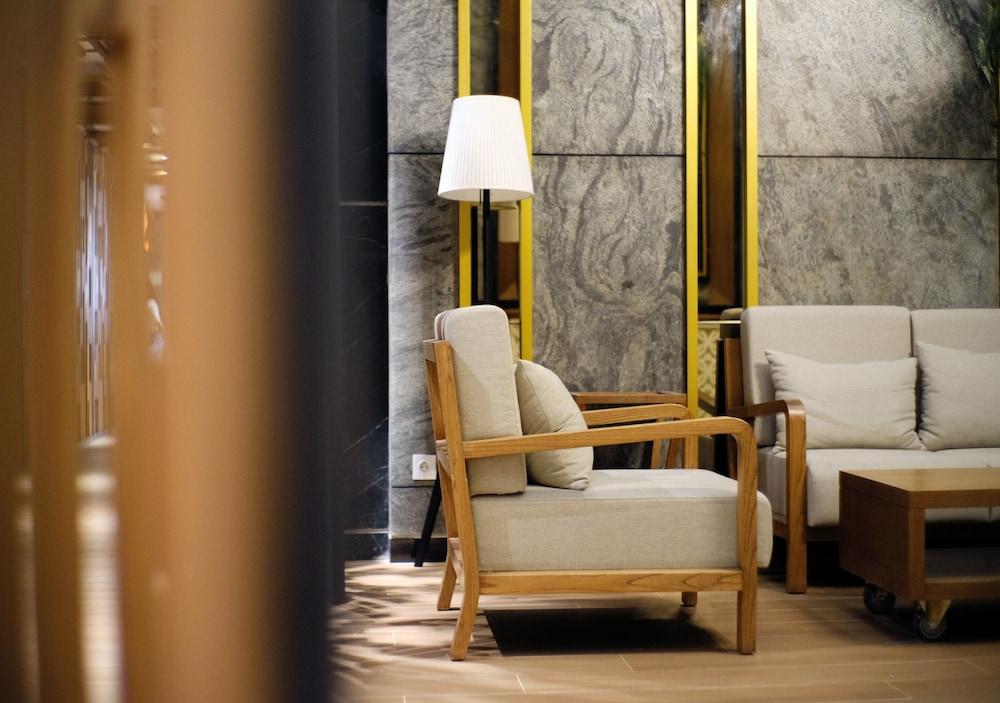 Astara Hotel Balikpapan 2