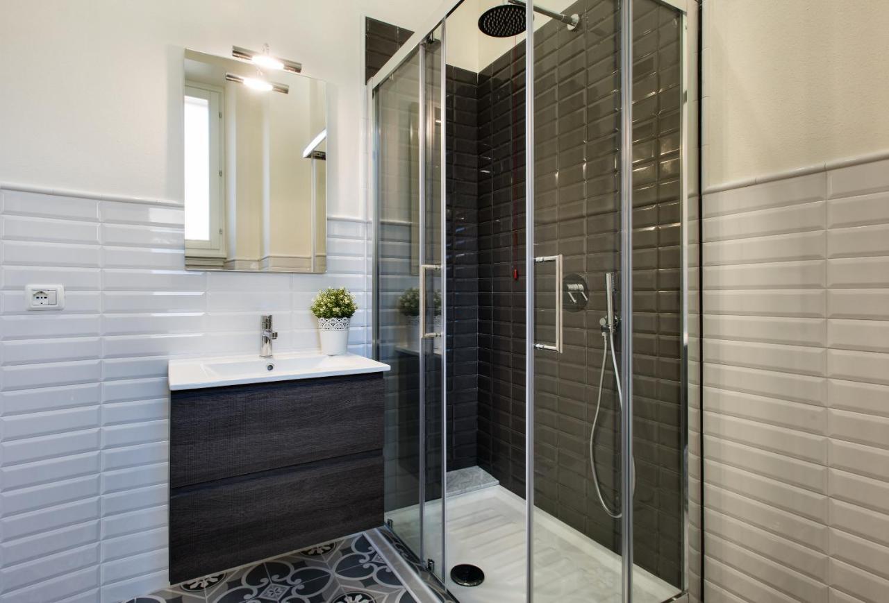 Bb22 Suites And Bakery 1