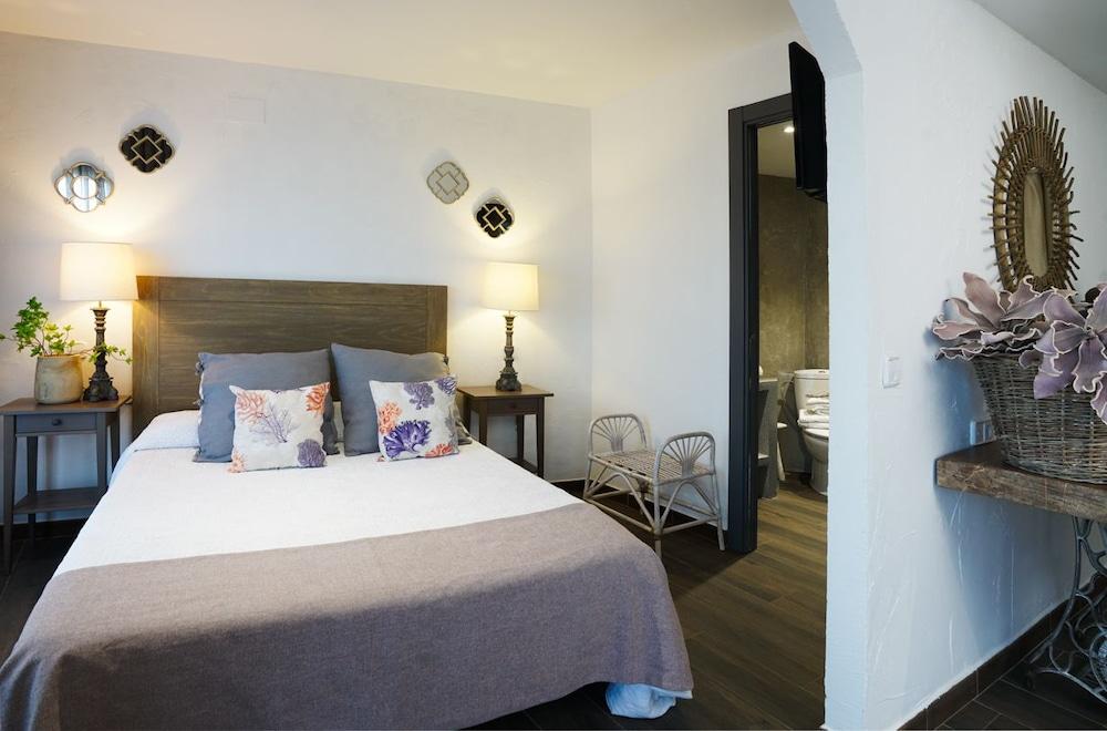 Hostal Restaurant Sa Malica