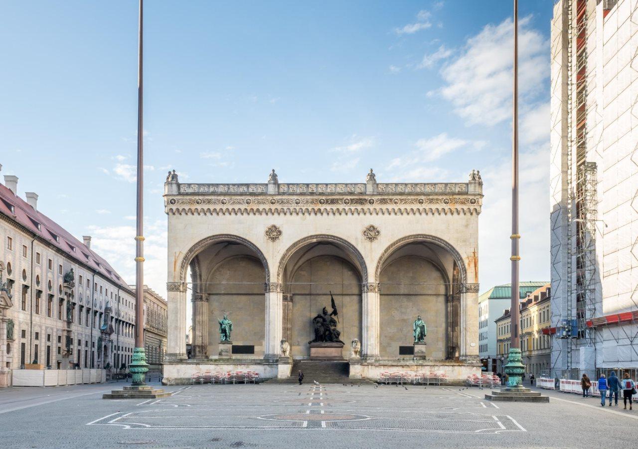 Numa Munich Viktoria 1