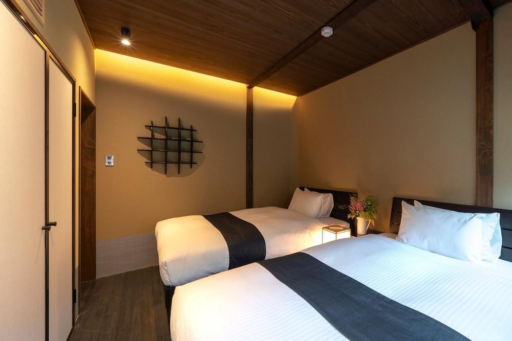 Hinaya Higashiyama Machiya House 1