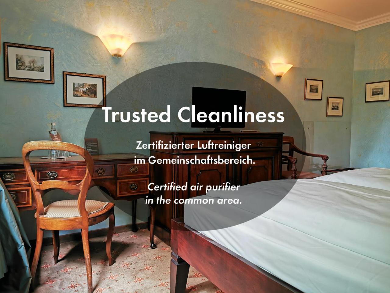 Hotel Altmunchen by Blattl