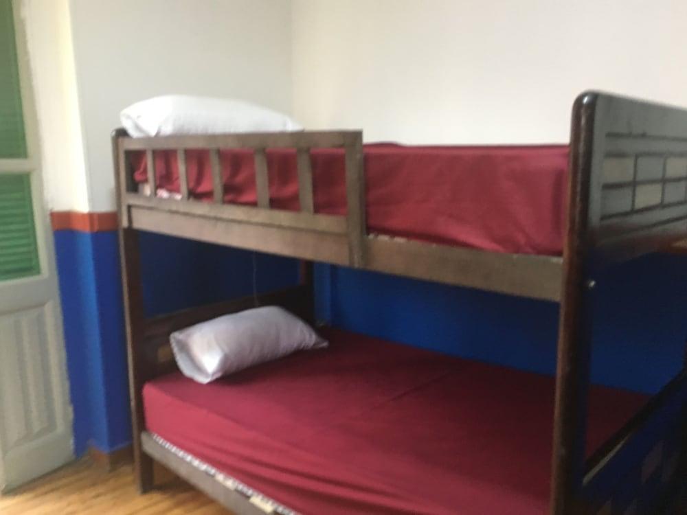 Bella Casa Hostel (Adults only) 1