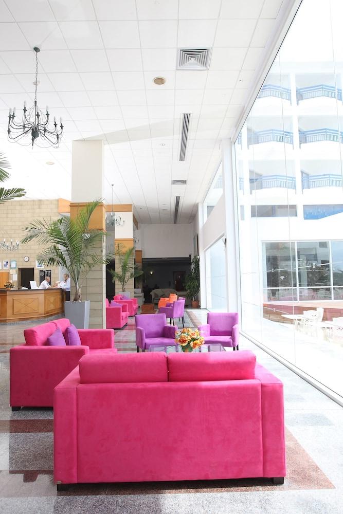 Ascos Coral Beach Hotel 1