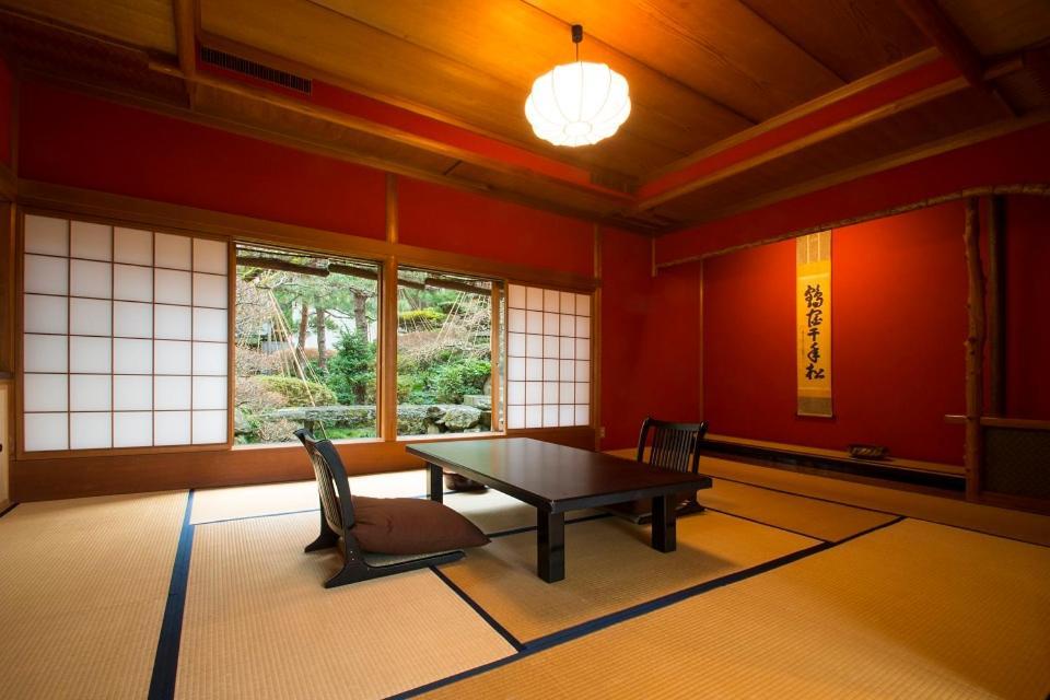 Yamanoo (Adults only) 1