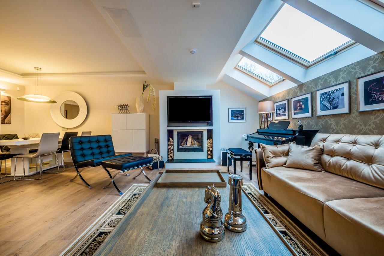 Hills Park Luxury Apartment 2