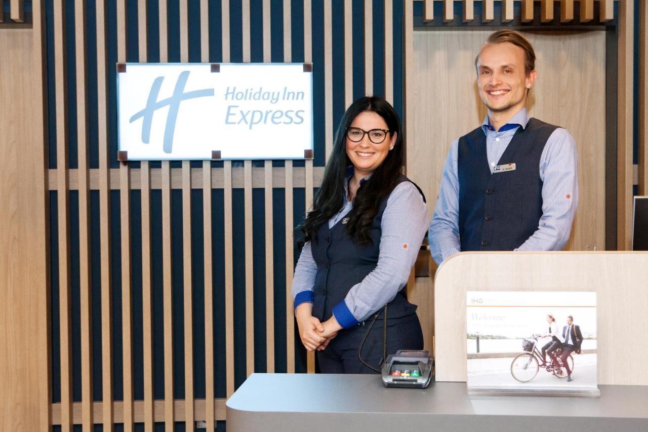 Holiday Inn Express Munich – Olympiapark 1