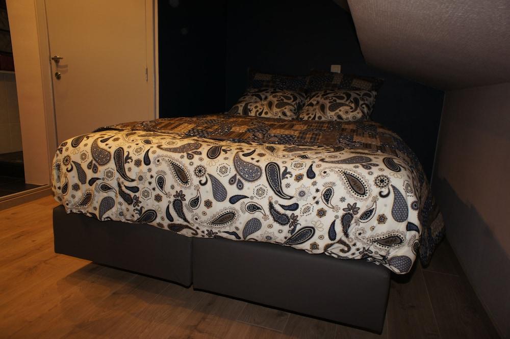 J And R Brussels City Apartment Van Zande 1