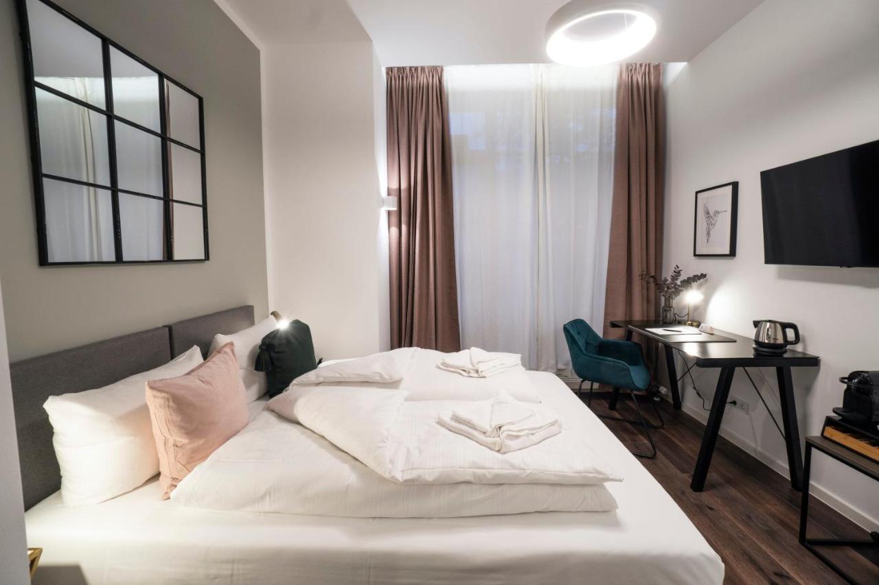 Homely Stay Studio 8 - Relaxed Self-Check-In Room in Munich - 15 Min From Oktoberfest 1