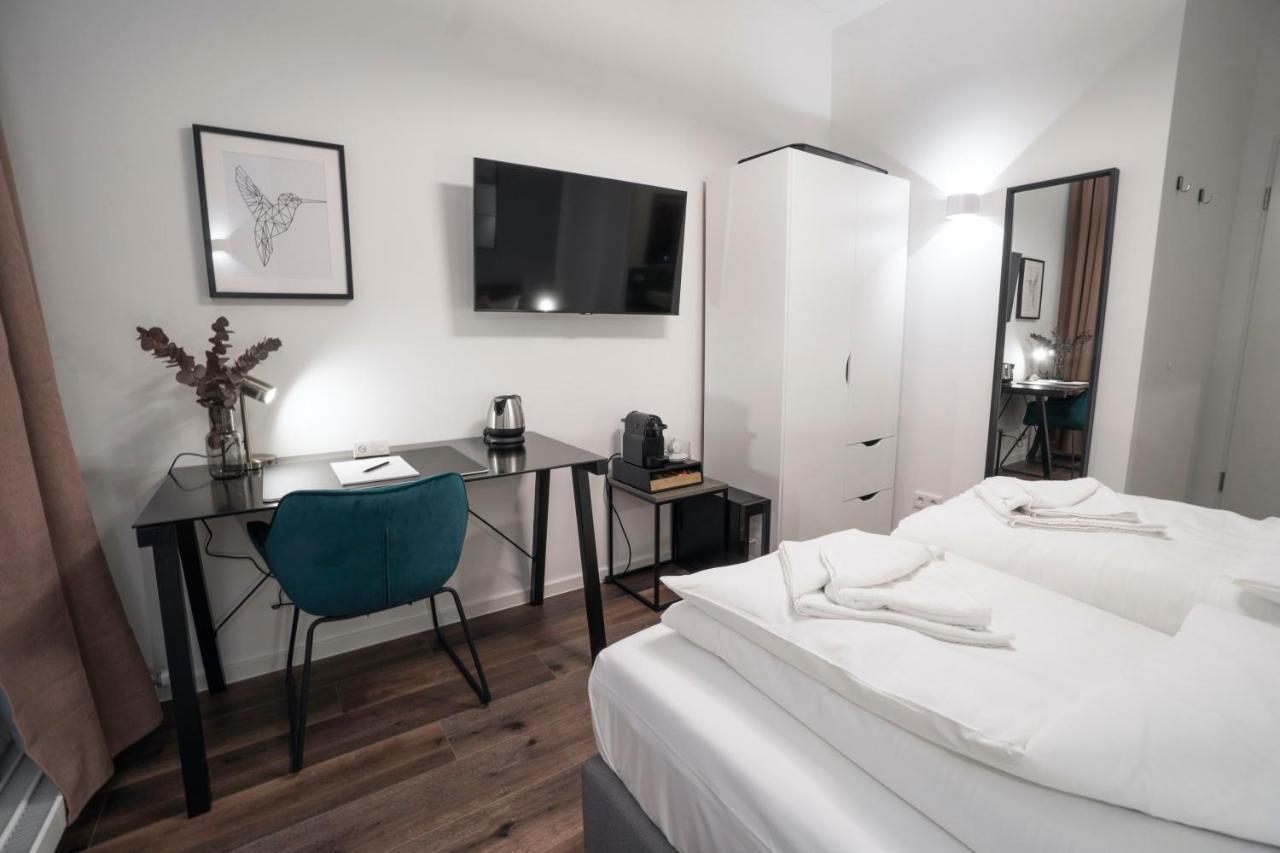 Homely Stay Studio 8 - Relaxed Self-Check-In Room in Munich - 15 Min From Oktoberfest 2