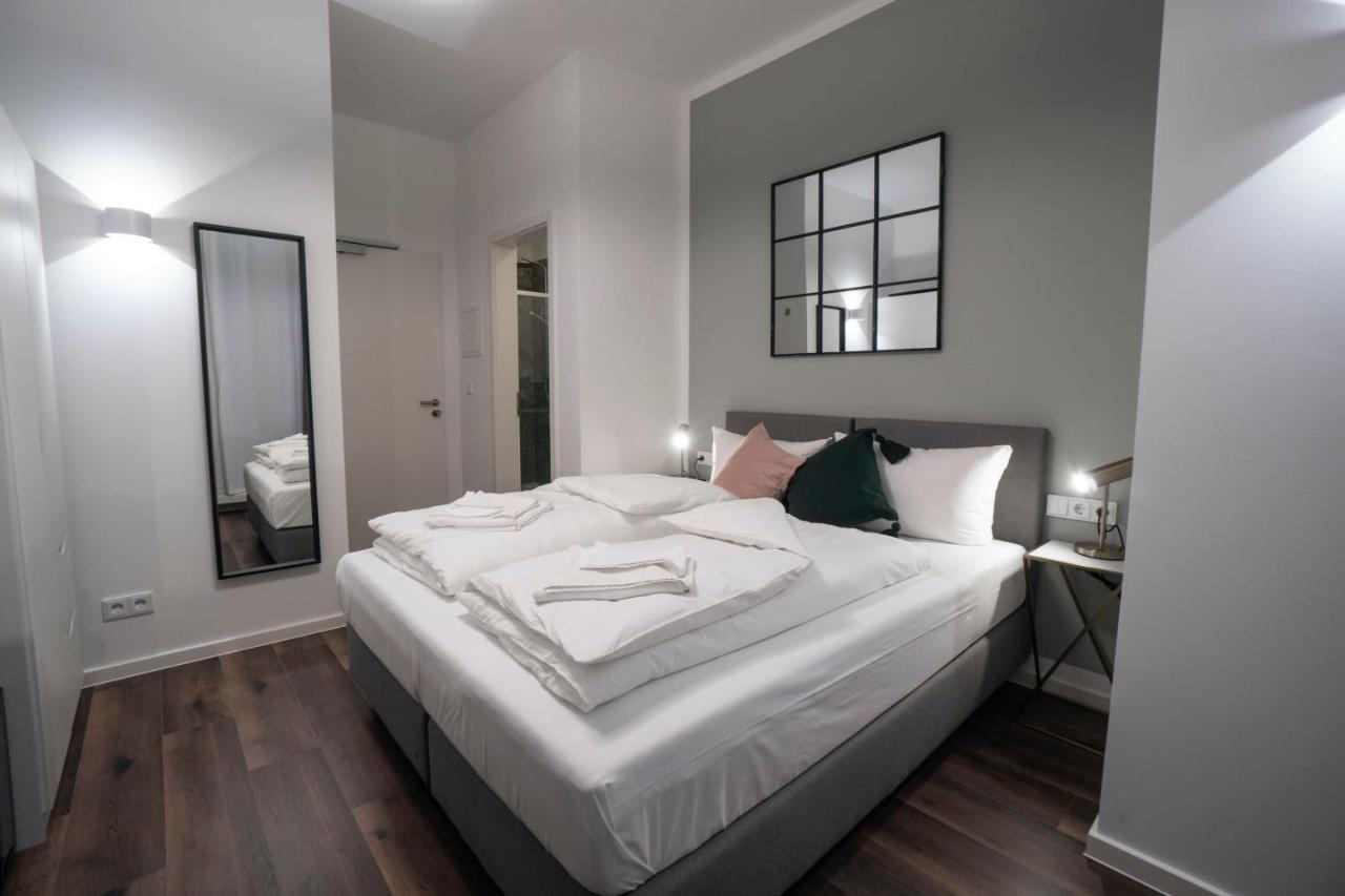 Homely Stay Studio 8 - Relaxed Self-Check-In Room in Munich - 15 Min From Oktoberfest