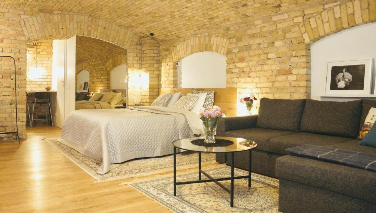 Tomy Old Town Apartments 1