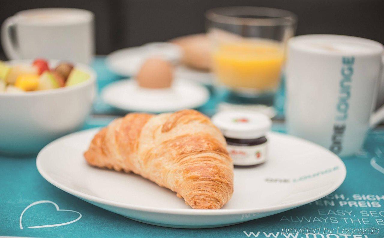 Motel One Brussels 1
