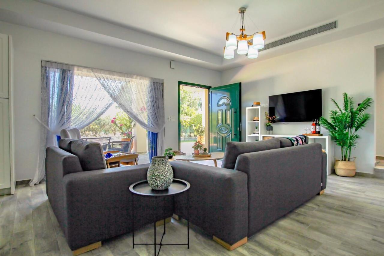 Heliophos Villa Aitheria 2