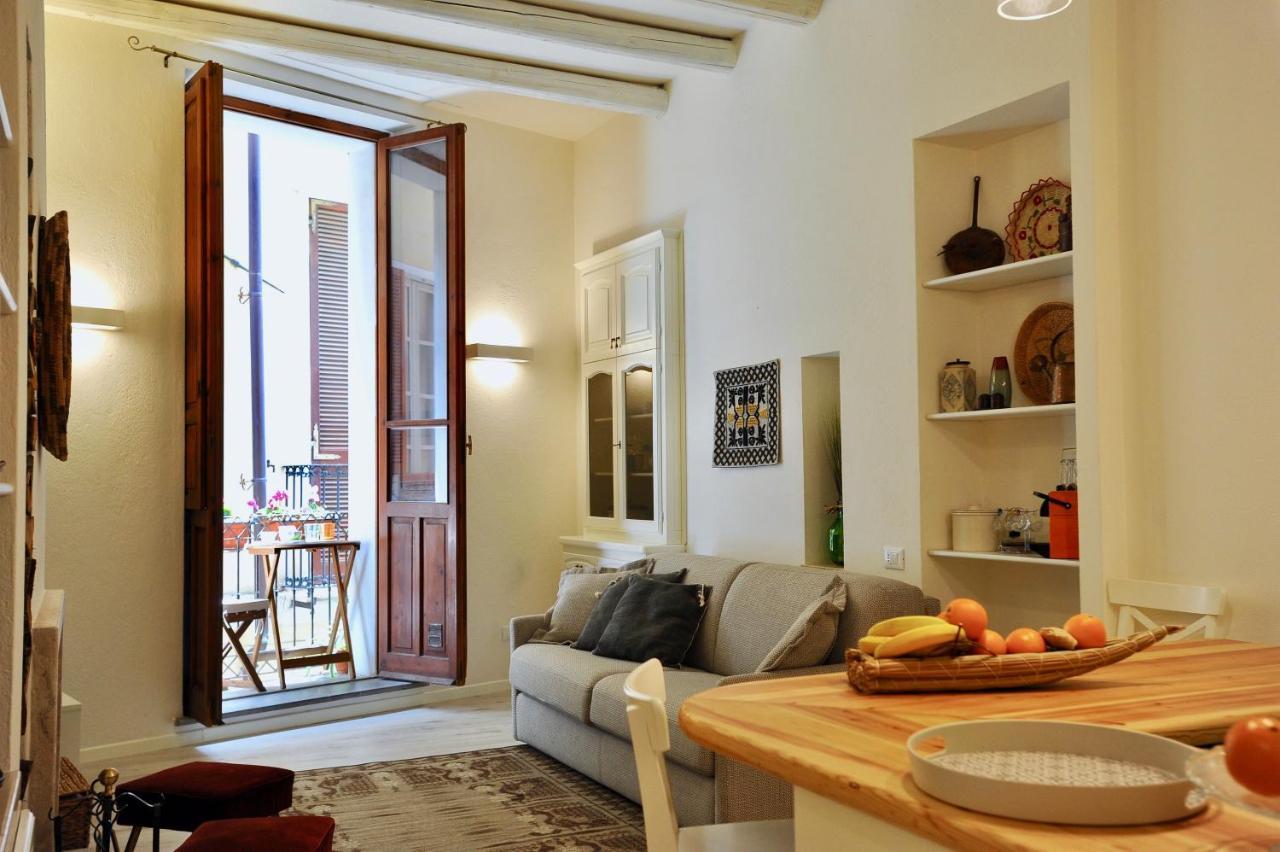 Marco's Stylish Home in the Heart of Cagliari 2